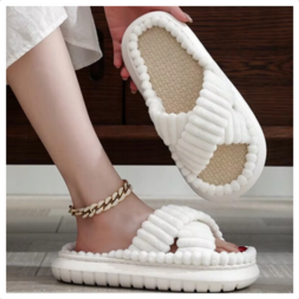 Zapatillas de casa para mujer de color blanco