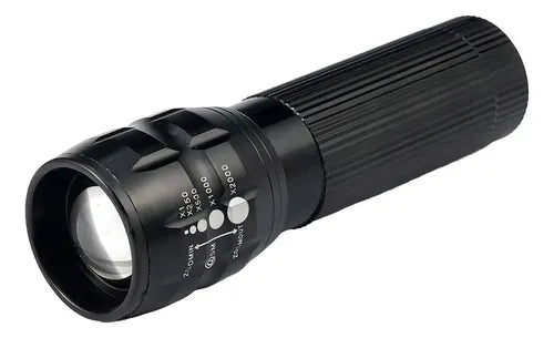 Lámpara LED Portátil XH-P50