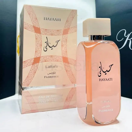 Frasco de Hayaati Eau de Parfum para mujer de 100 ml