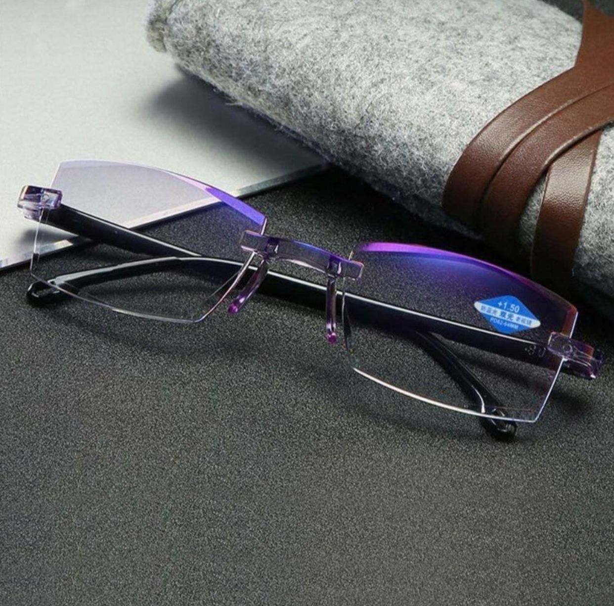Zoom Reading Glasses with Case