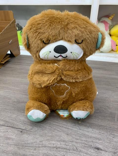 Otter de Peluche Interactivo para Dormir