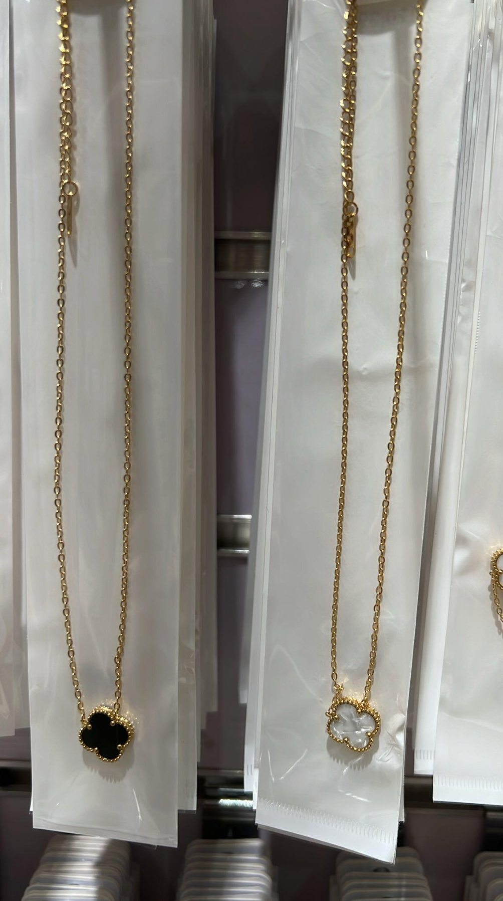Collar de Trebol Amuleto de la Suerte
